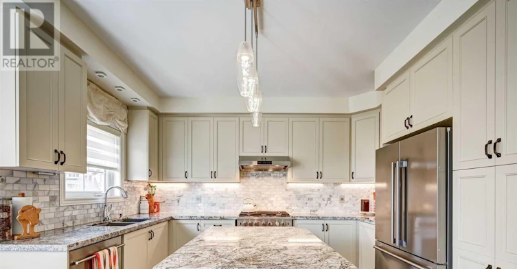 537 Stream Crescent, Oakville, ON, L6M 1N7
