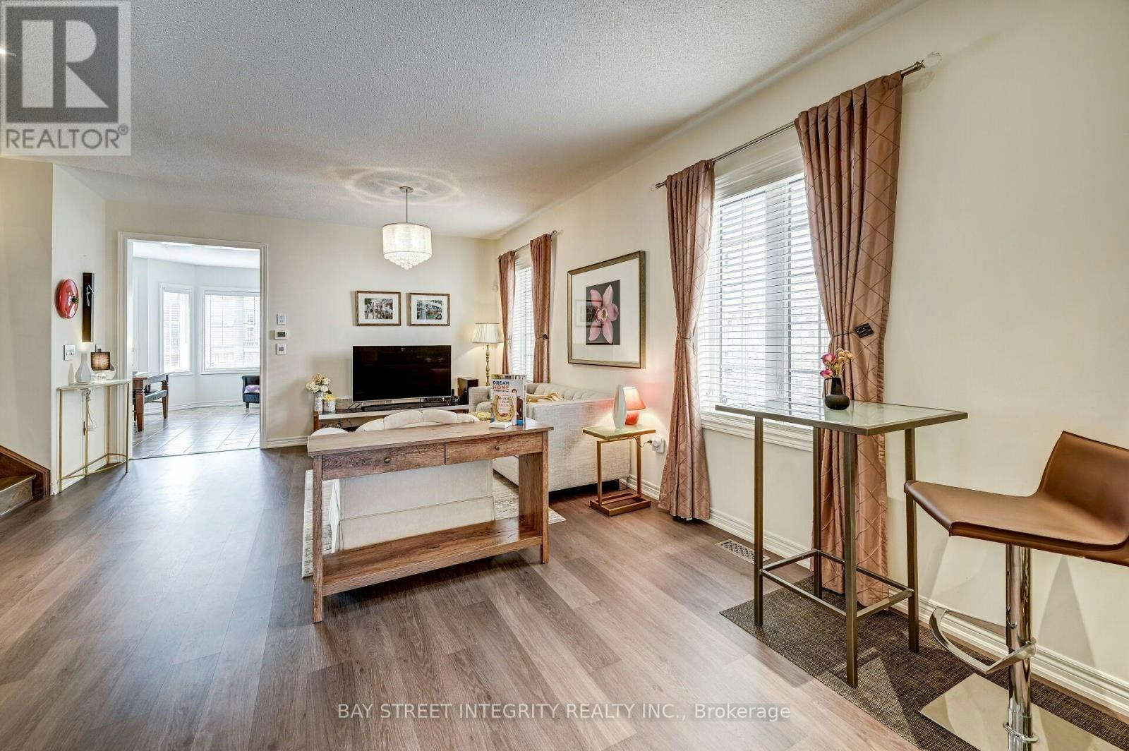 537 Stream Crescent, Oakville, ON, L6M 1N7 - 4