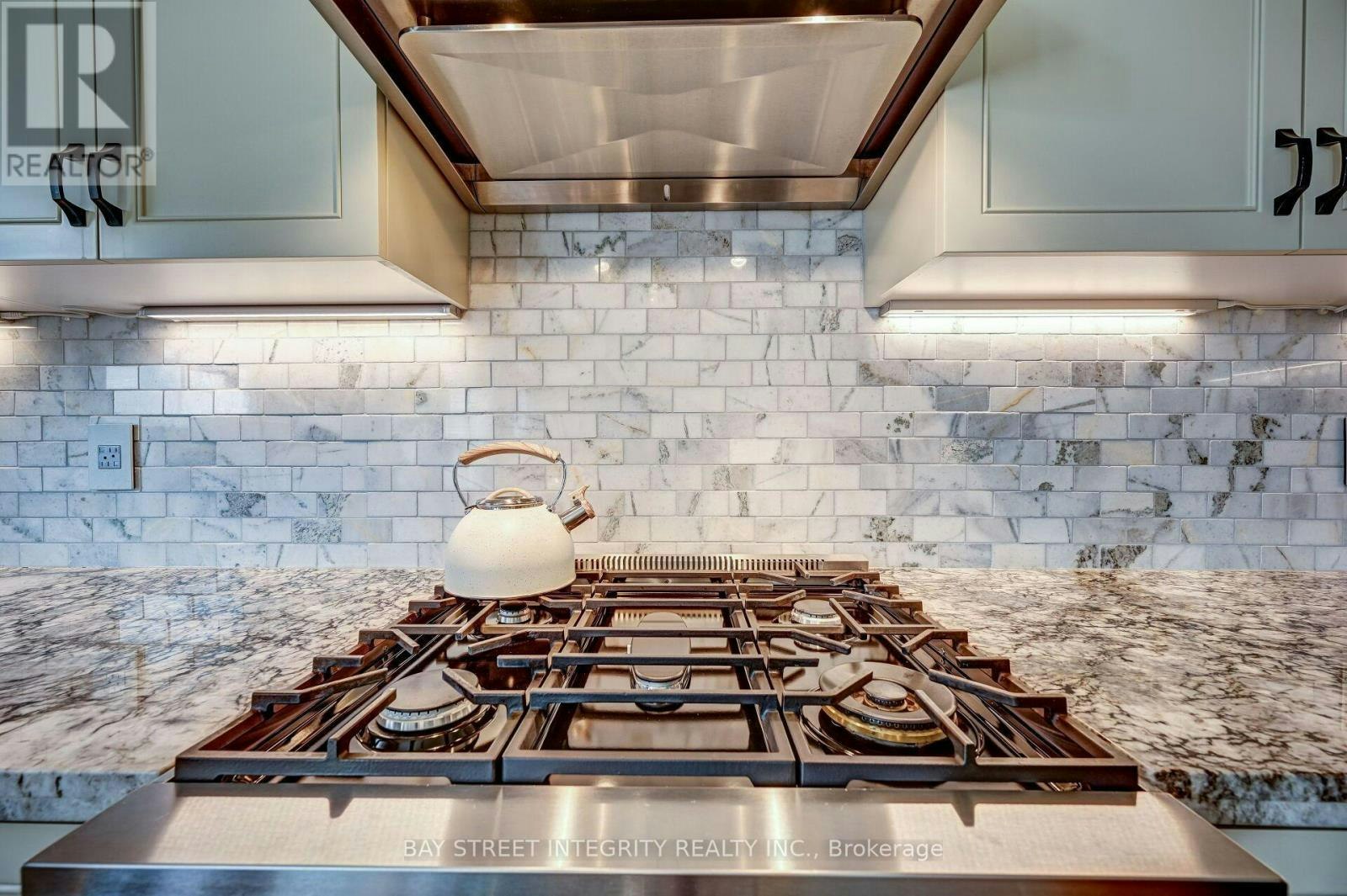 537 Stream Crescent, Oakville, ON, L6M 1N7 - 11