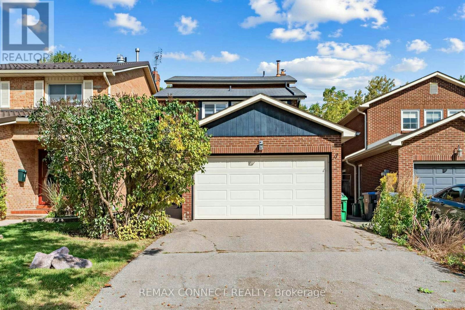 4199 Trellis Crescent, Mississauga, ON, L5L 2M1