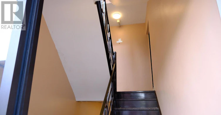 3-365 Elgin Court, Oshawa, ON, L1J 2P5 - 2