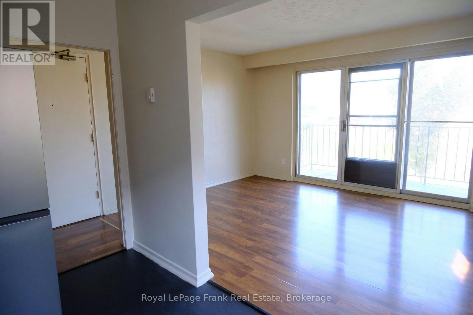 3-365 Elgin Court, Oshawa, ON, L1J 2P5 - 7