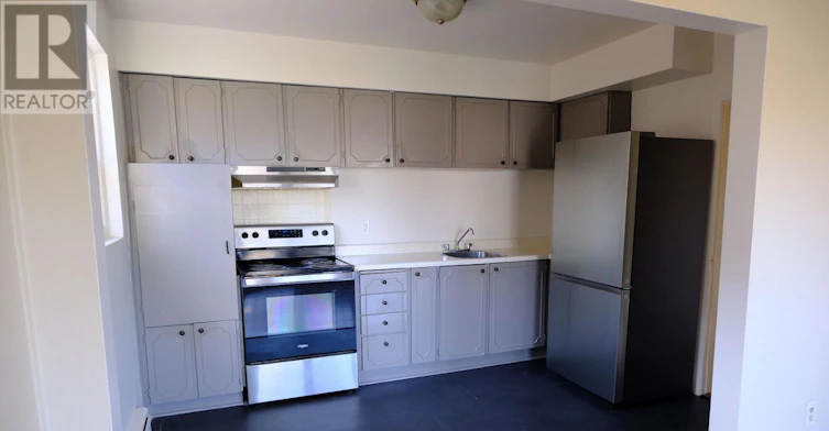 3-365 Elgin Court, Oshawa, ON, L1J 2P5 - 6