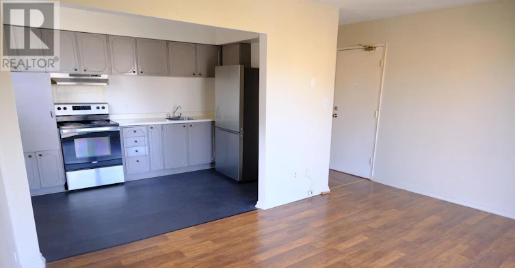 3-365 Elgin Court, Oshawa, ON, L1J 2P5 - 5