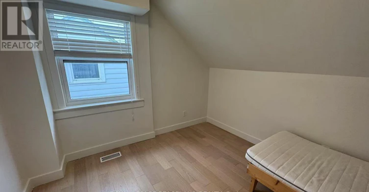UPPER-19 Tardree Place, Toronto, ON, M1R 3X2 - 12