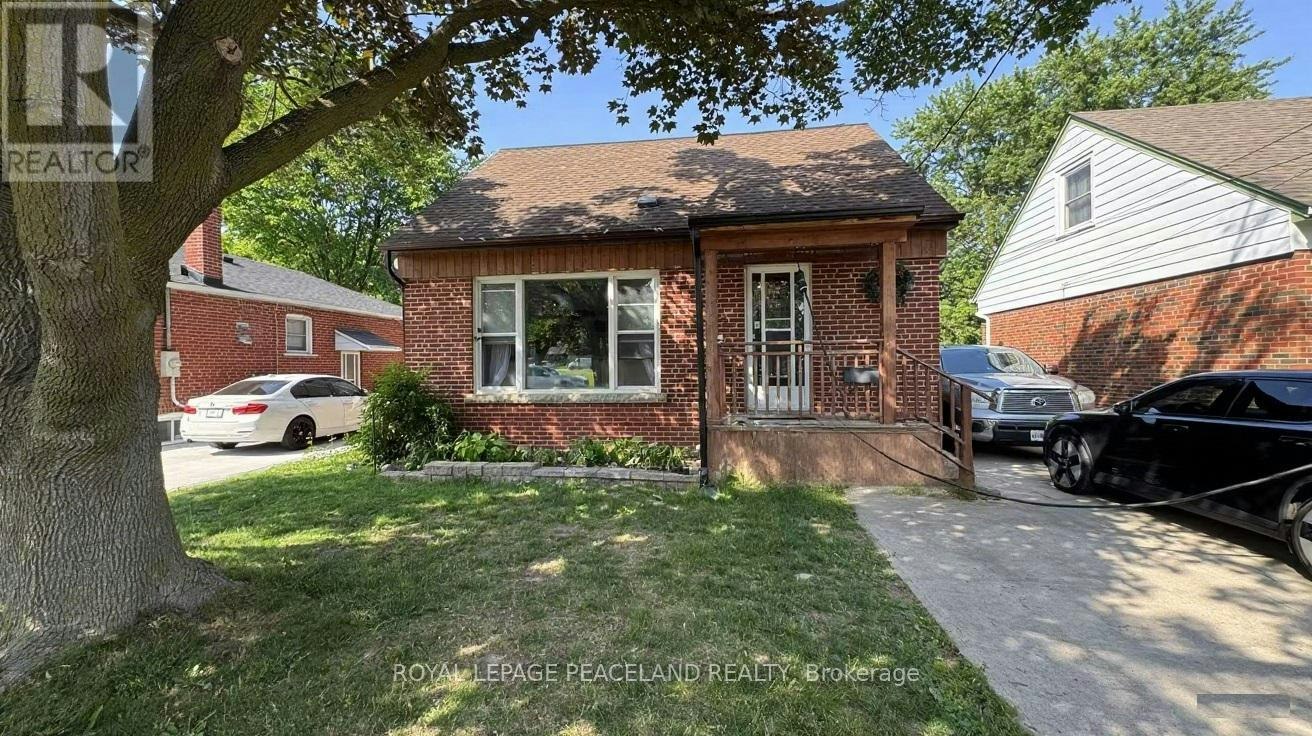 UPPER-19 Tardree Place, Toronto, ON, M1R 3X2