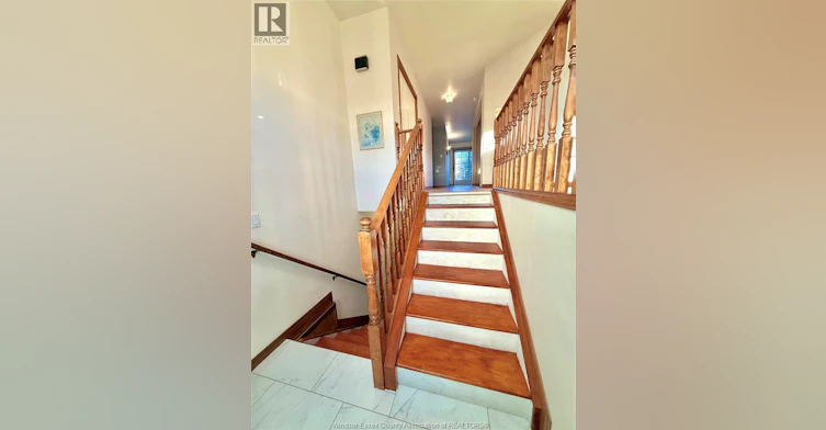 2360 Randolph, Windsor, ON, N9E 4A1 - 3
