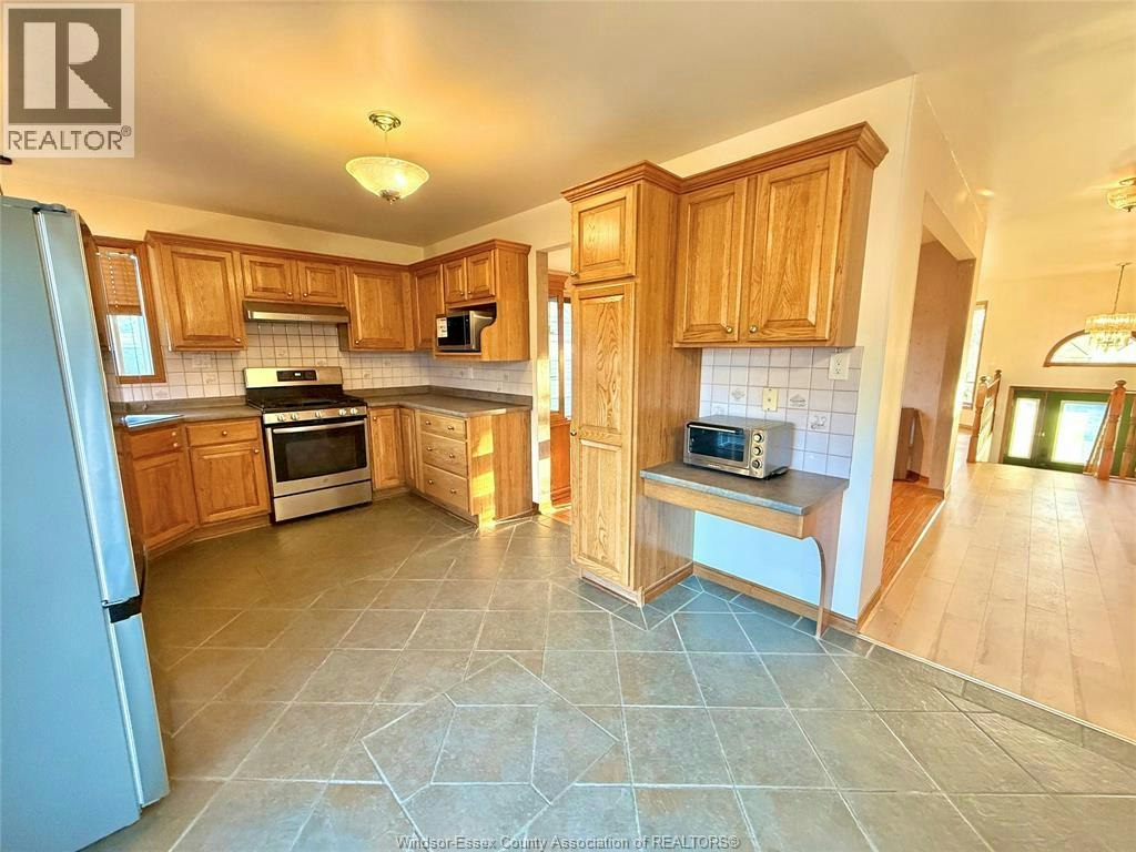 2360 Randolph, Windsor, ON, N9E 4A1 - 9