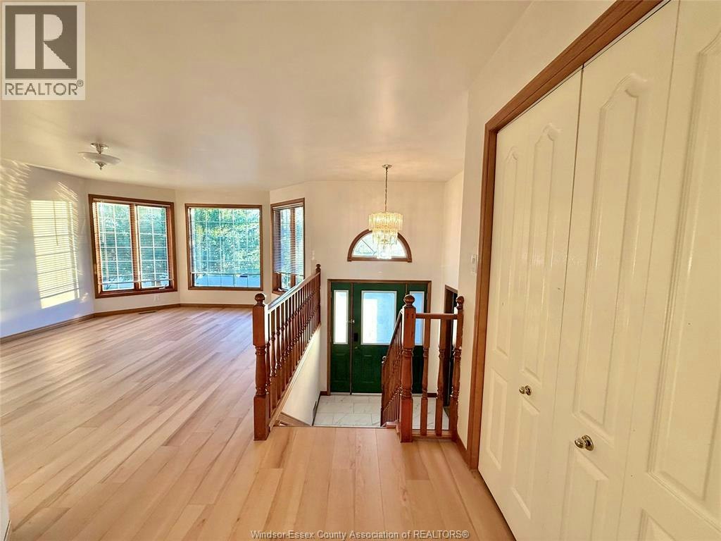 2360 Randolph, Windsor, ON, N9E 4A1 - 15