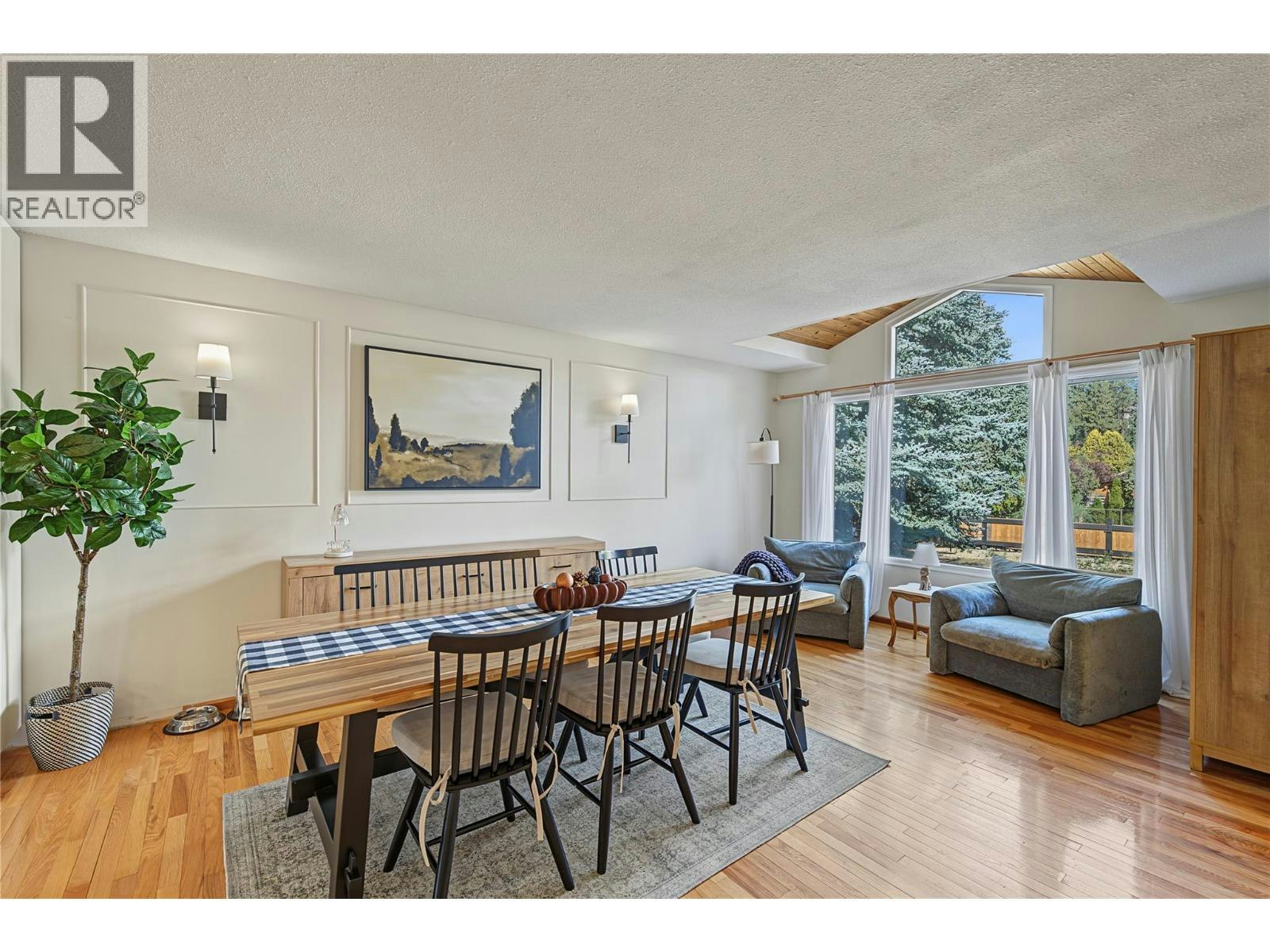 3745 Kimatouche Road, Kelowna, BC, V1Y 7R2 - 10