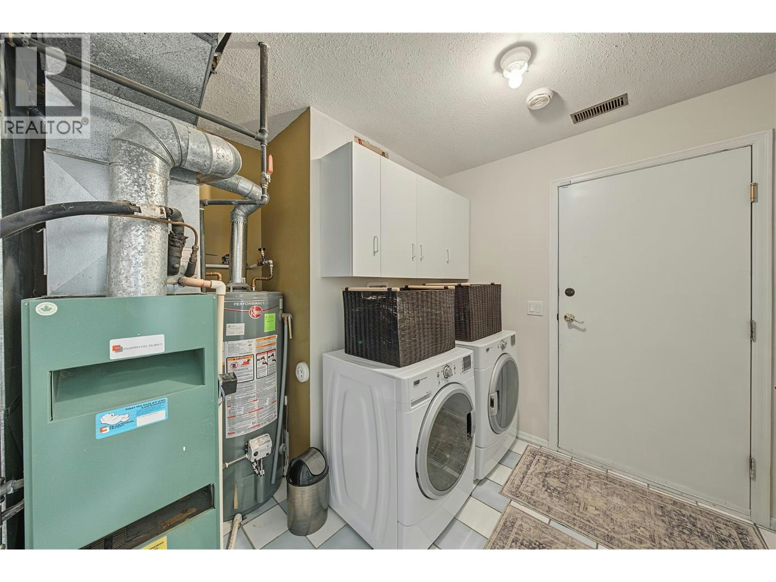 3745 Kimatouche Road, Kelowna, BC, V1Y 7R2 - 21