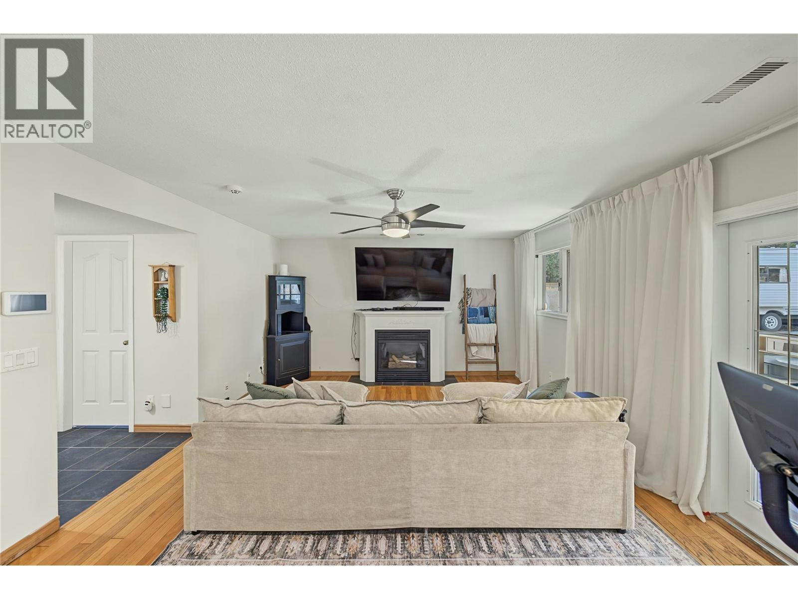 3745 Kimatouche Road, Kelowna, BC, V1Y 7R2 - 15