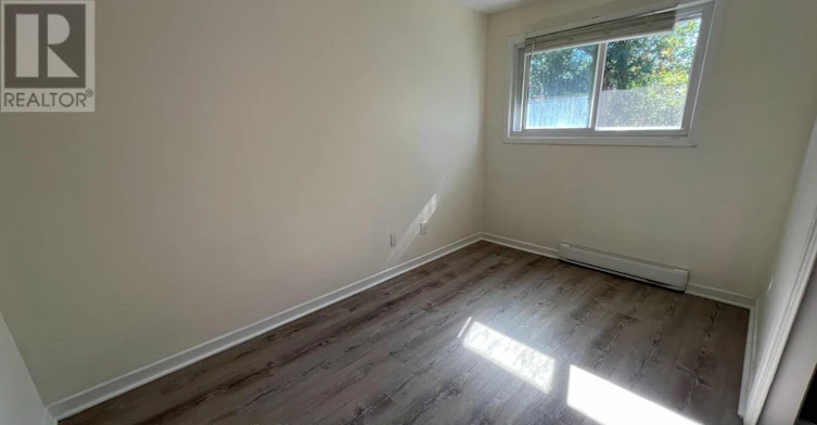 196 Owen Street, Barrie, ON, L4M 3J1 - 14
