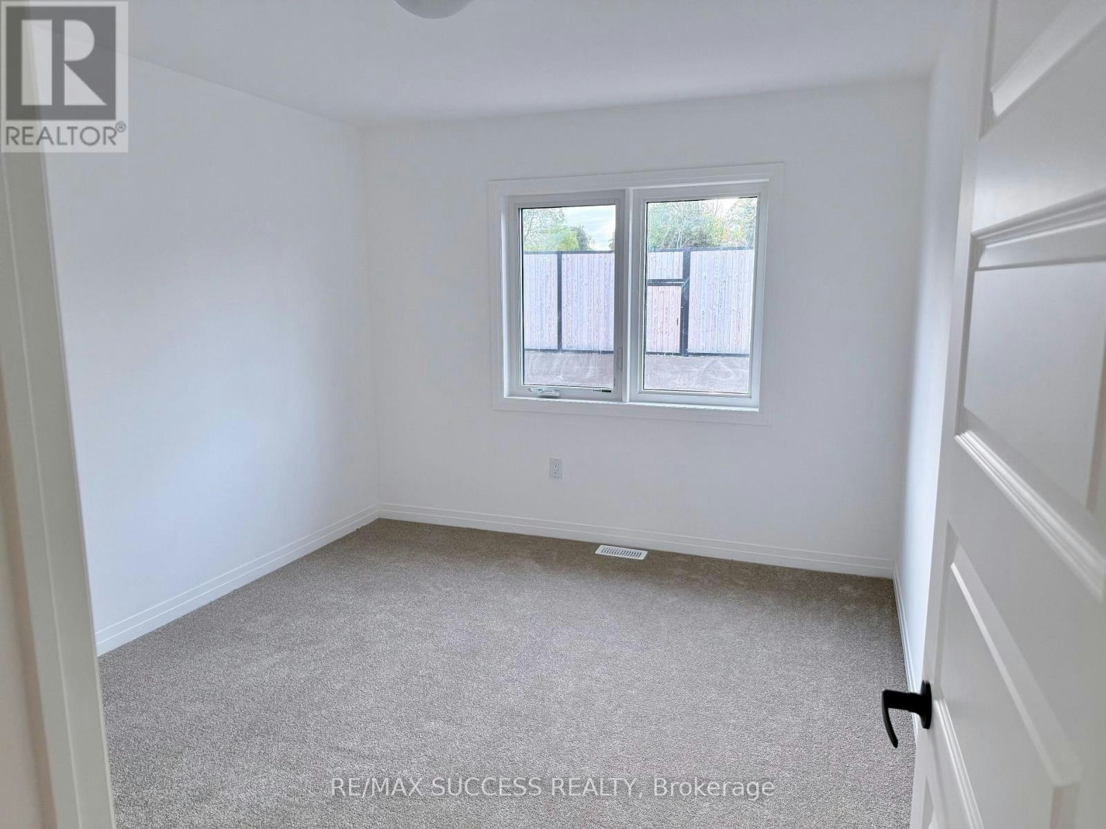 93 Flan Boulevard, Barrie, ON, L9J 0E1 - 19