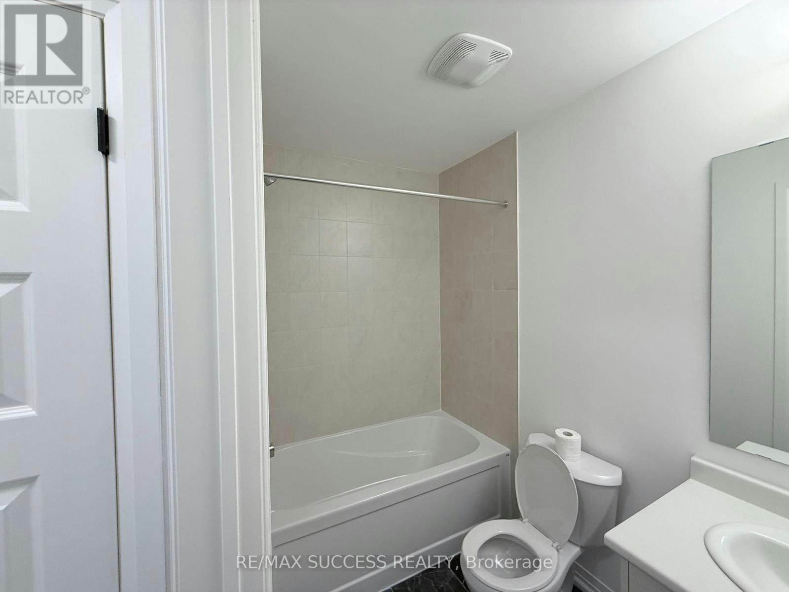 93 Flan Boulevard, Barrie, ON, L9J 0E1 - 5