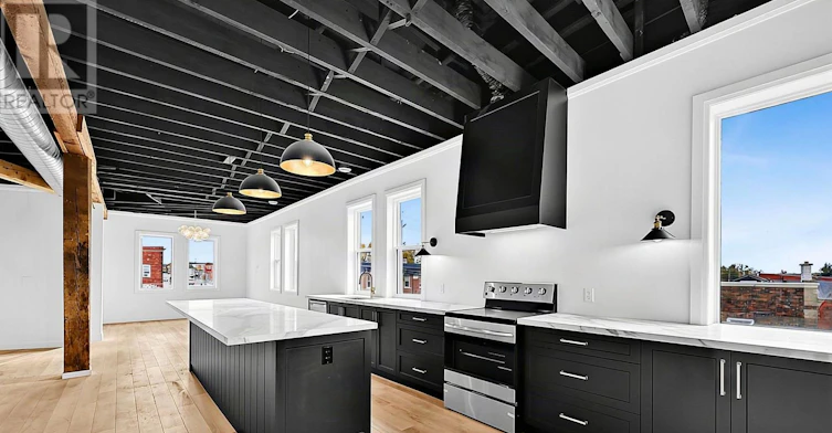 PENTHOUSE-87 Main Street, Penetanguishene, ON, L9M 1S8 - 3