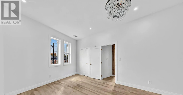 PENTHOUSE-87 Main Street, Penetanguishene, ON, L9M 1S8 - 19