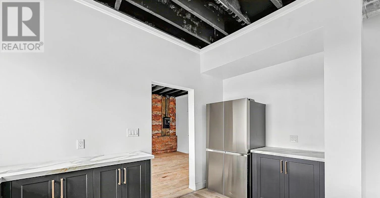 PENTHOUSE-87 Main Street, Penetanguishene, ON, L9M 1S8 - 10