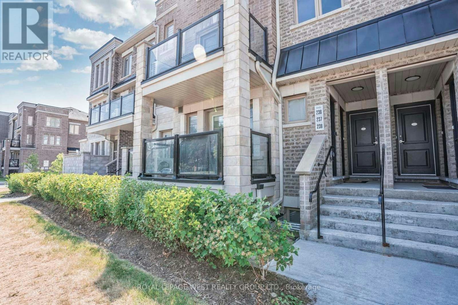 238-2355 Sheppard Avenue W, Toronto, ON, M9M 0E7 - 2