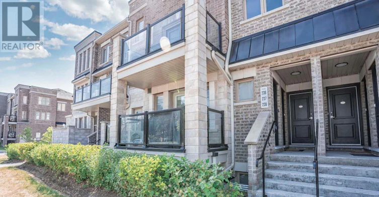 238-2355 Sheppard Avenue W, Toronto, ON, M9M 0E7 - 2