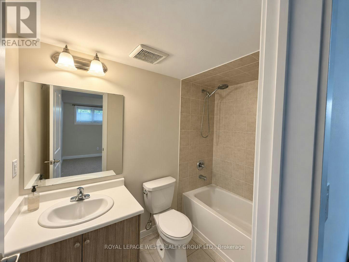 238-2355 Sheppard Avenue W, Toronto, ON, M9M 0E7 - 13
