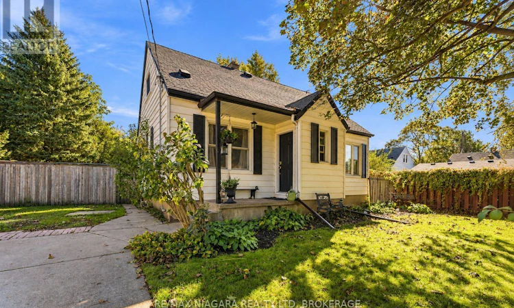 4 Walker Avenue