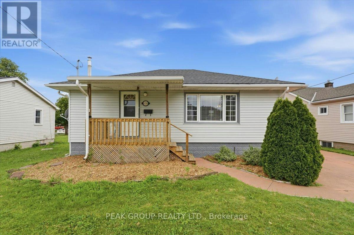 6233 Montrose Road, Niagara Falls, ON, L2H 1L5