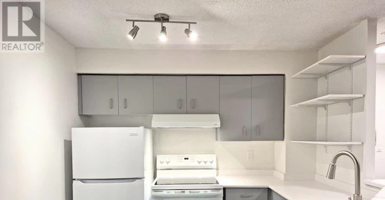 25 Grenville Street, Toronto, ON, M4Y 2X5 - 7