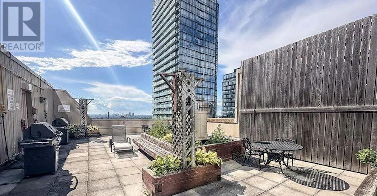 25 Grenville Street, Toronto, ON, M4Y 2X5 - 14
