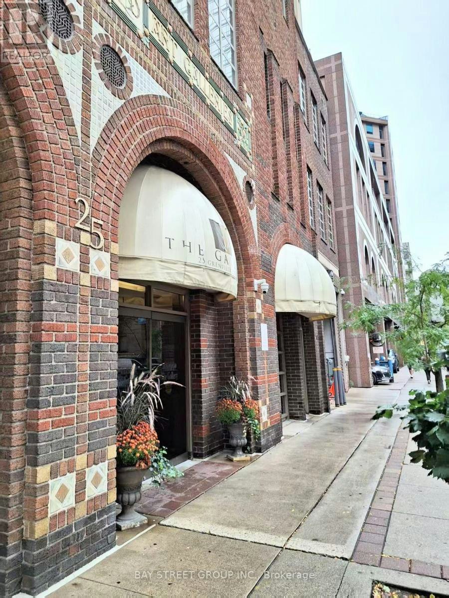 25 Grenville Street, Toronto, ON, M4Y 2X5 - 3