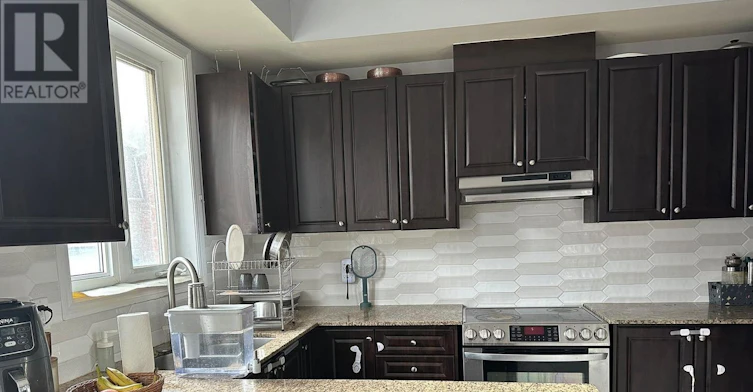 22 Hobart Gardens, Brampton, ON, L6Z 0J1 - 9