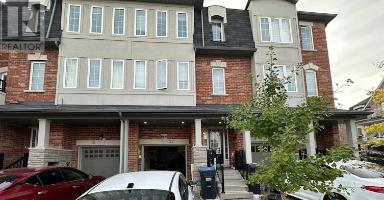 22 Hobart Gardens, Brampton, ON, L6Z 0J1