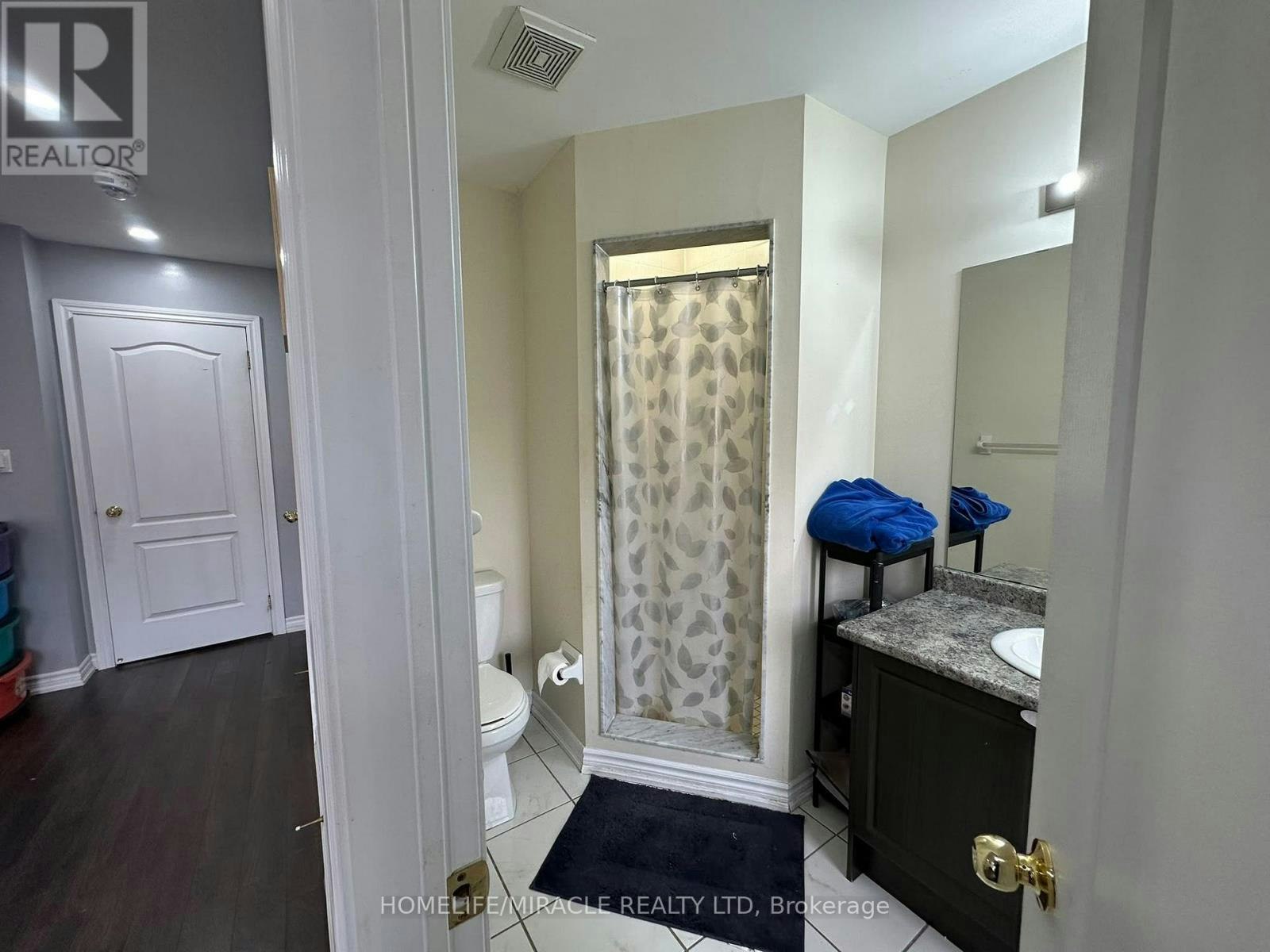 22 Hobart Gardens, Brampton, ON, L6Z 0J1 - 16