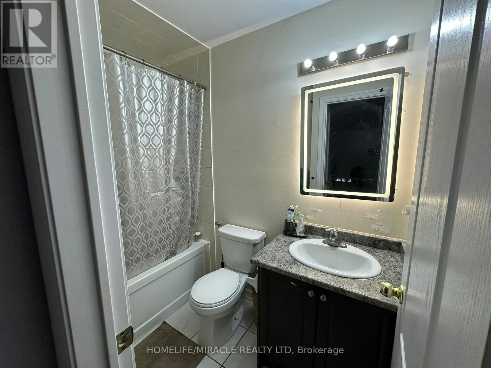 22 Hobart Gardens, Brampton, ON, L6Z 0J1 - 19
