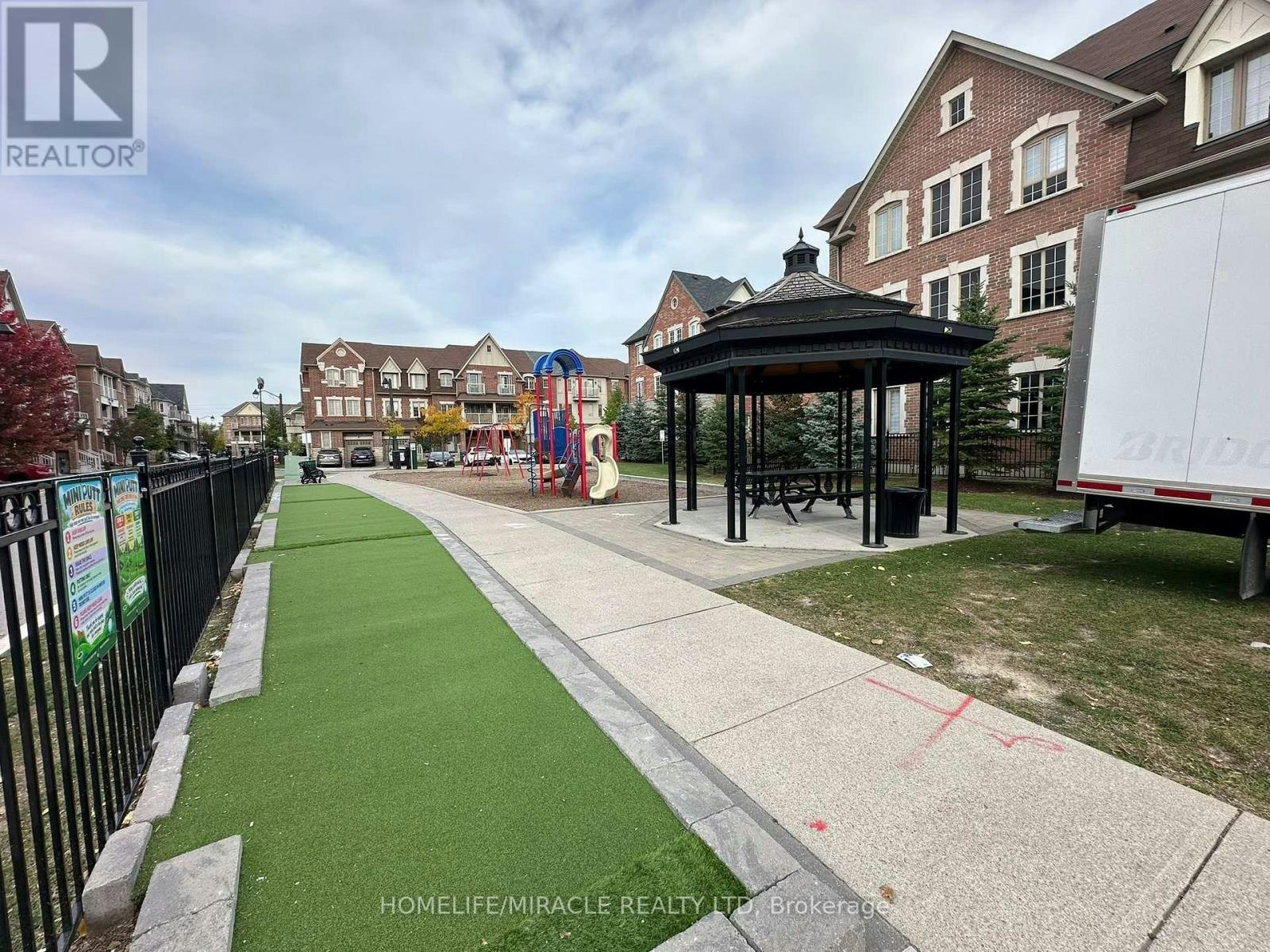 22 Hobart Gardens, Brampton, ON, L6Z 0J1 - 23