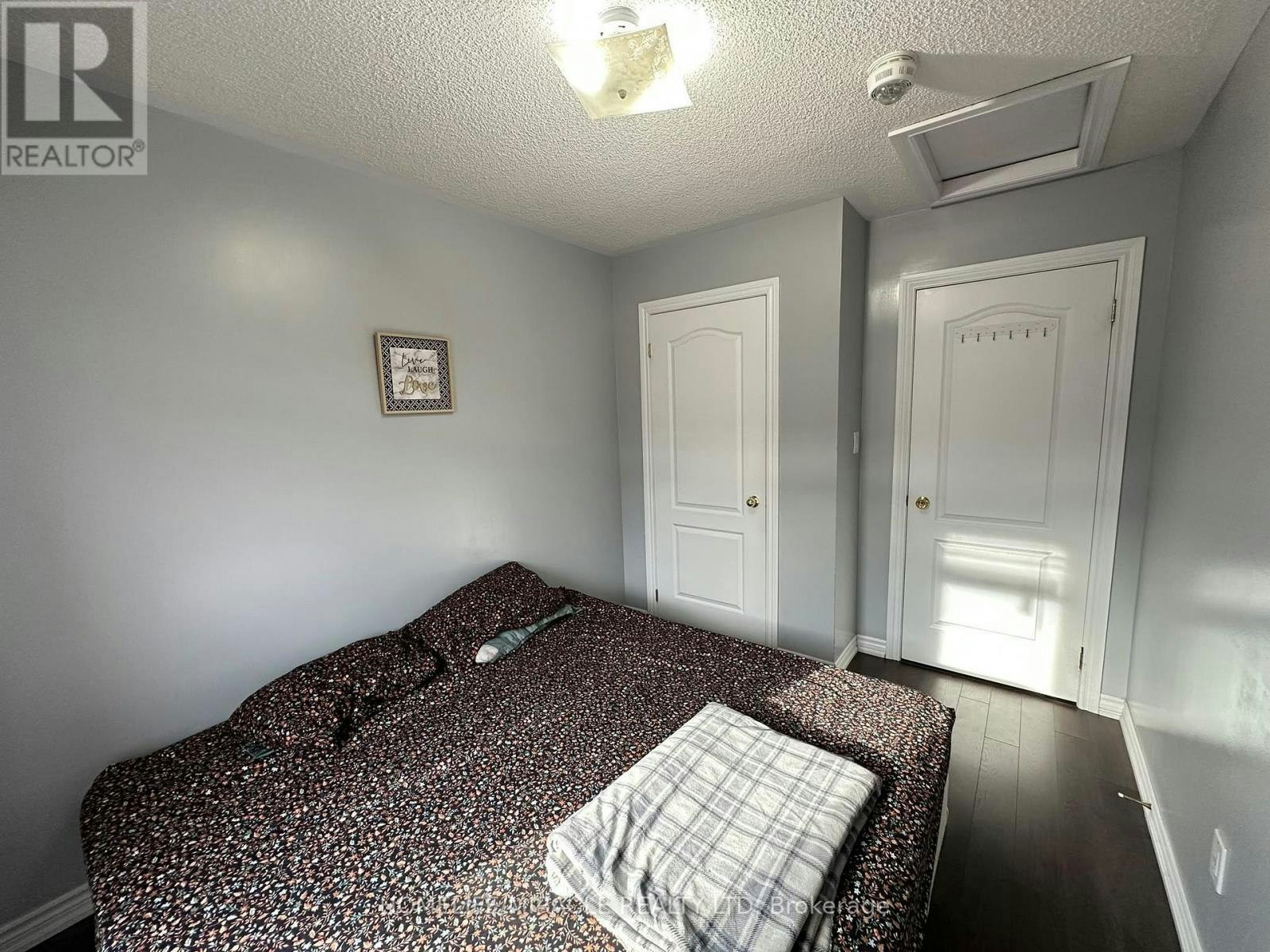 22 Hobart Gardens, Brampton, ON, L6Z 0J1 - 21