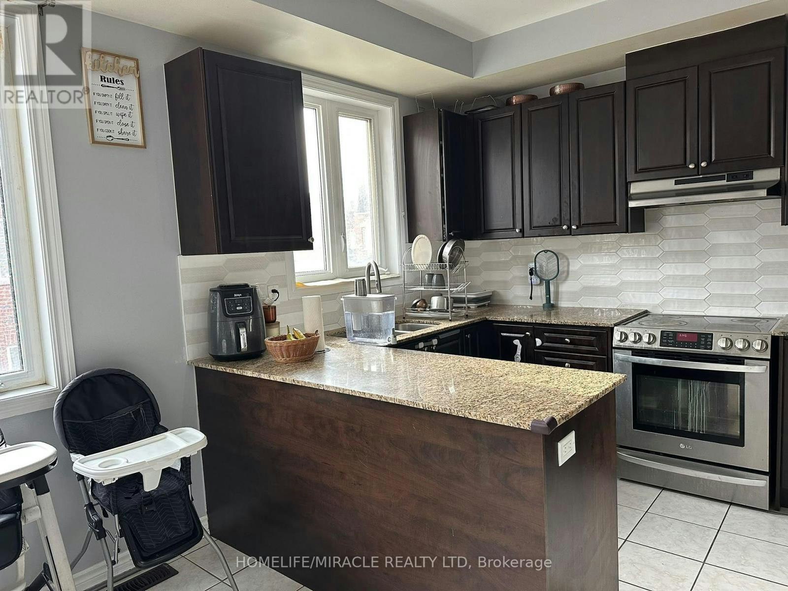 22 Hobart Gardens, Brampton, ON, L6Z 0J1 - 8