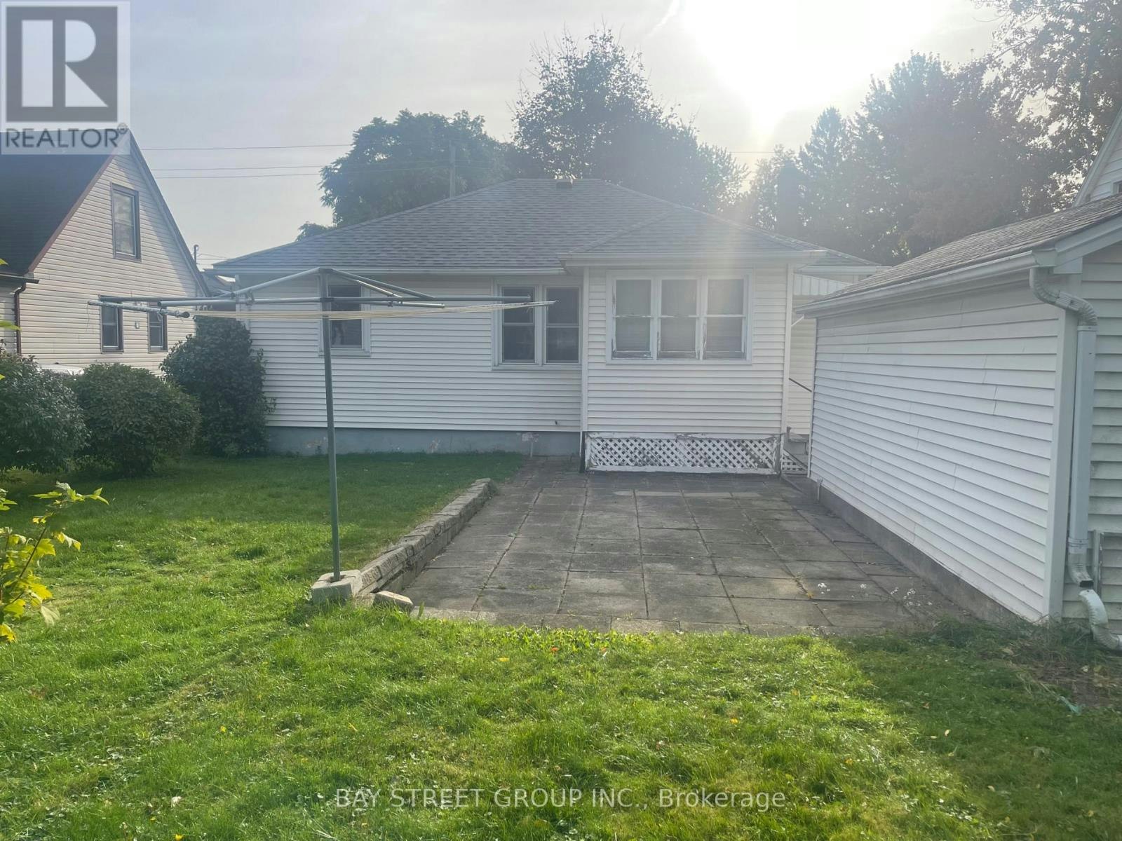 5137 Ontario Avenue, Niagara Falls, ON, L2E 3R7 - 23