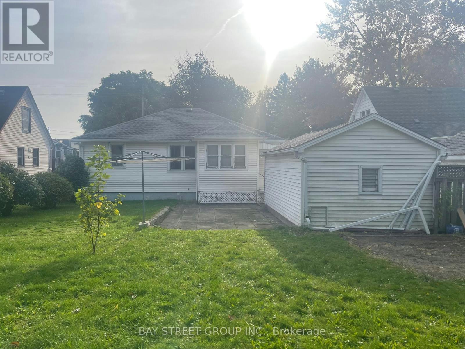5137 Ontario Avenue, Niagara Falls, ON, L2E 3R7 - 24