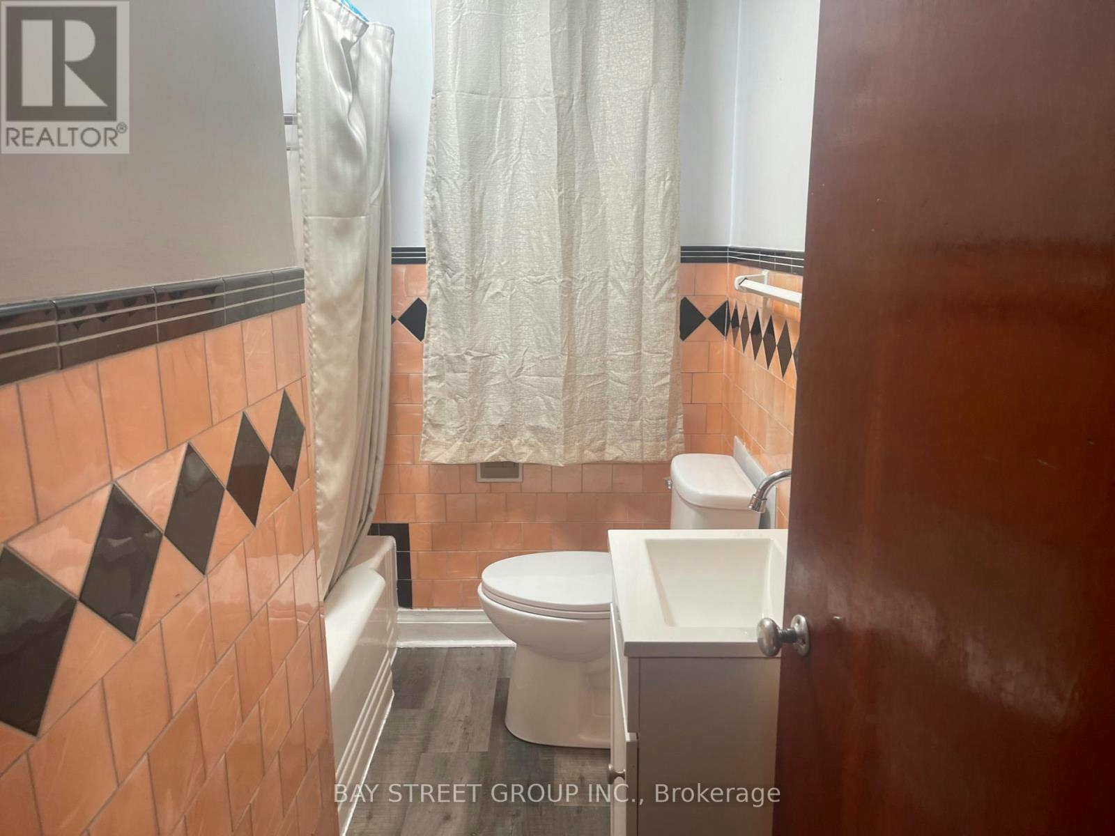 5137 Ontario Avenue, Niagara Falls, ON, L2E 3R7 - 8