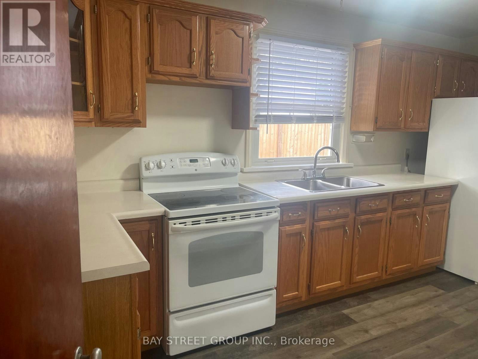 5137 Ontario Avenue, Niagara Falls, ON, L2E 3R7 - 16