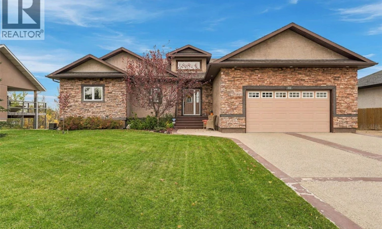 212 Edgewood Drive
