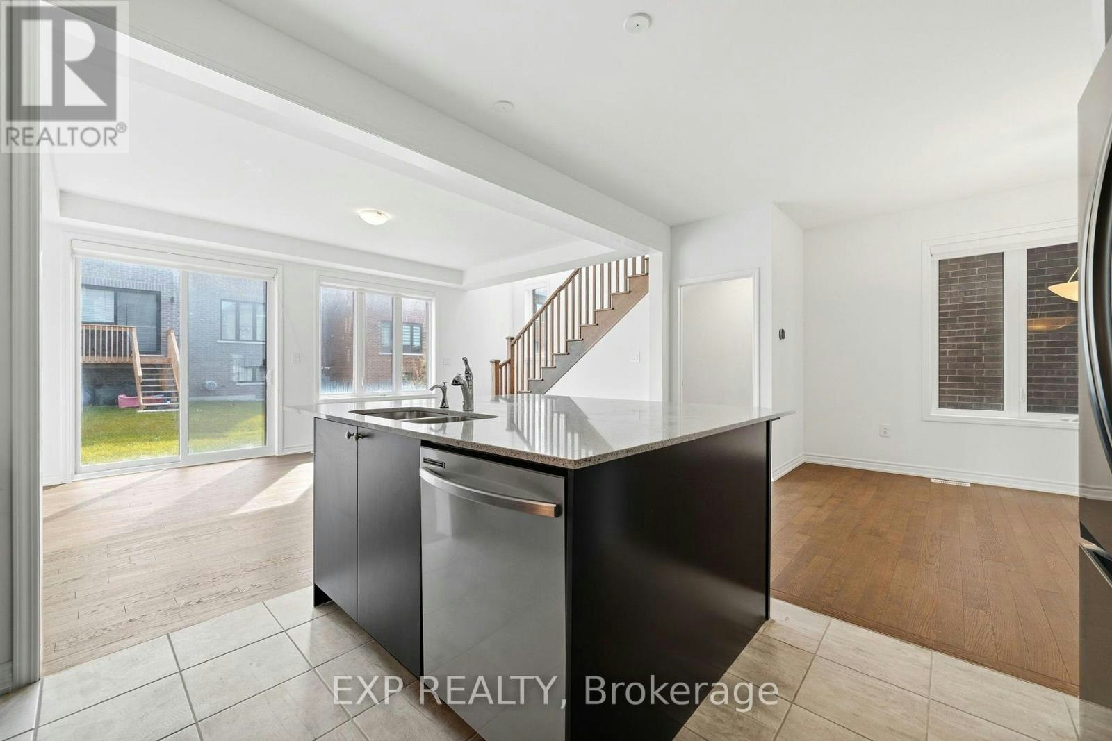 53 Mcbride Trail, Barrie, ON, L9J 0Y8 - 16