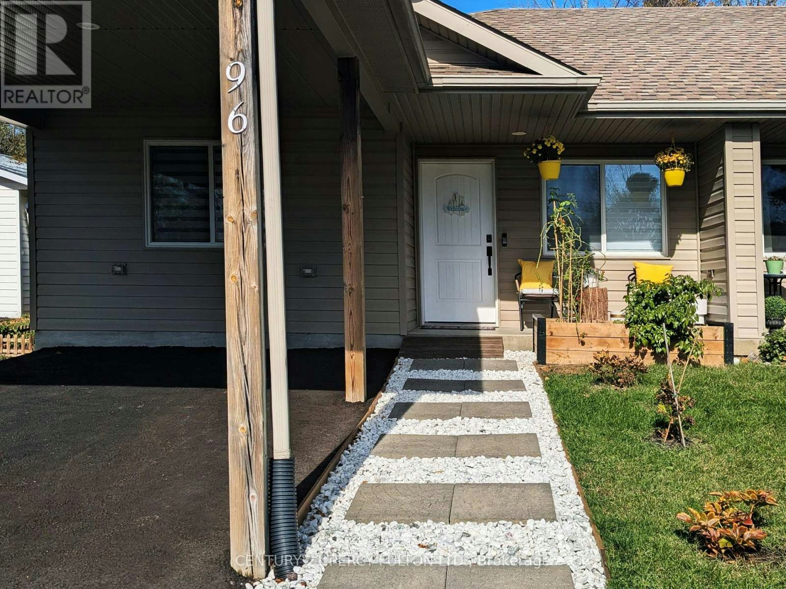 96 Livingstone Street, Madoc, ON, K0K 2K0