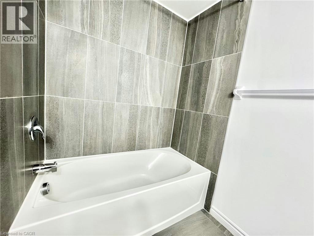 D3-1430 Highland Road W, Kitchener, ON, N2N 0C3 - 6