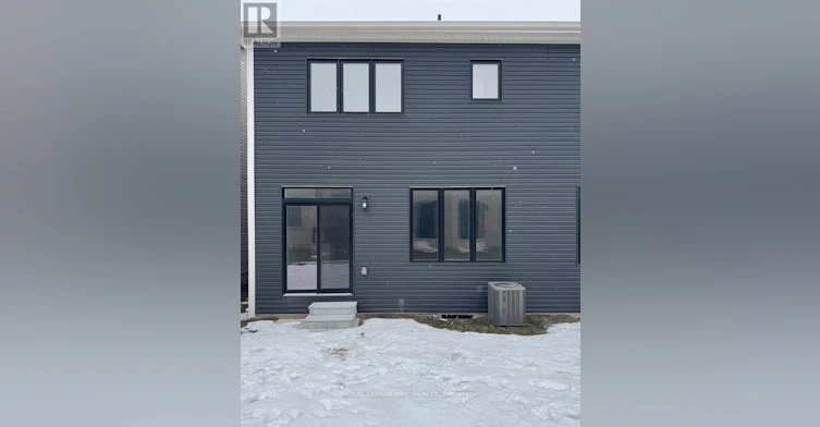 48 Varsity Drive, Welland, ON, L3B 0N3 - 4