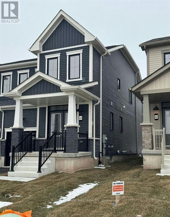 48 Varsity Drive, Welland, ON, L3B 0N3 - 2