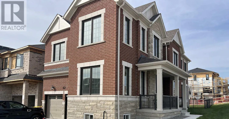 62 Lower Street, Barrie, ON, L9J 0B7 - 2