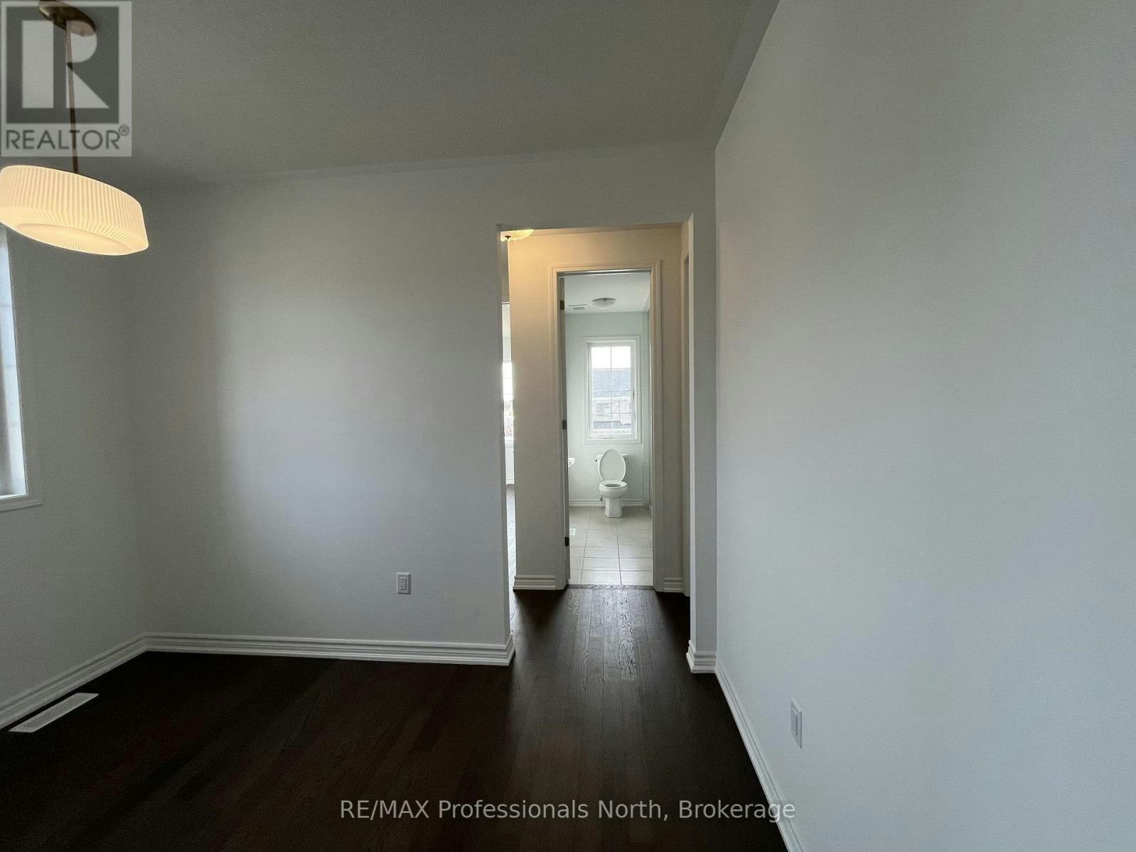 62 Lower Street, Barrie, ON, L9J 0B7 - 24