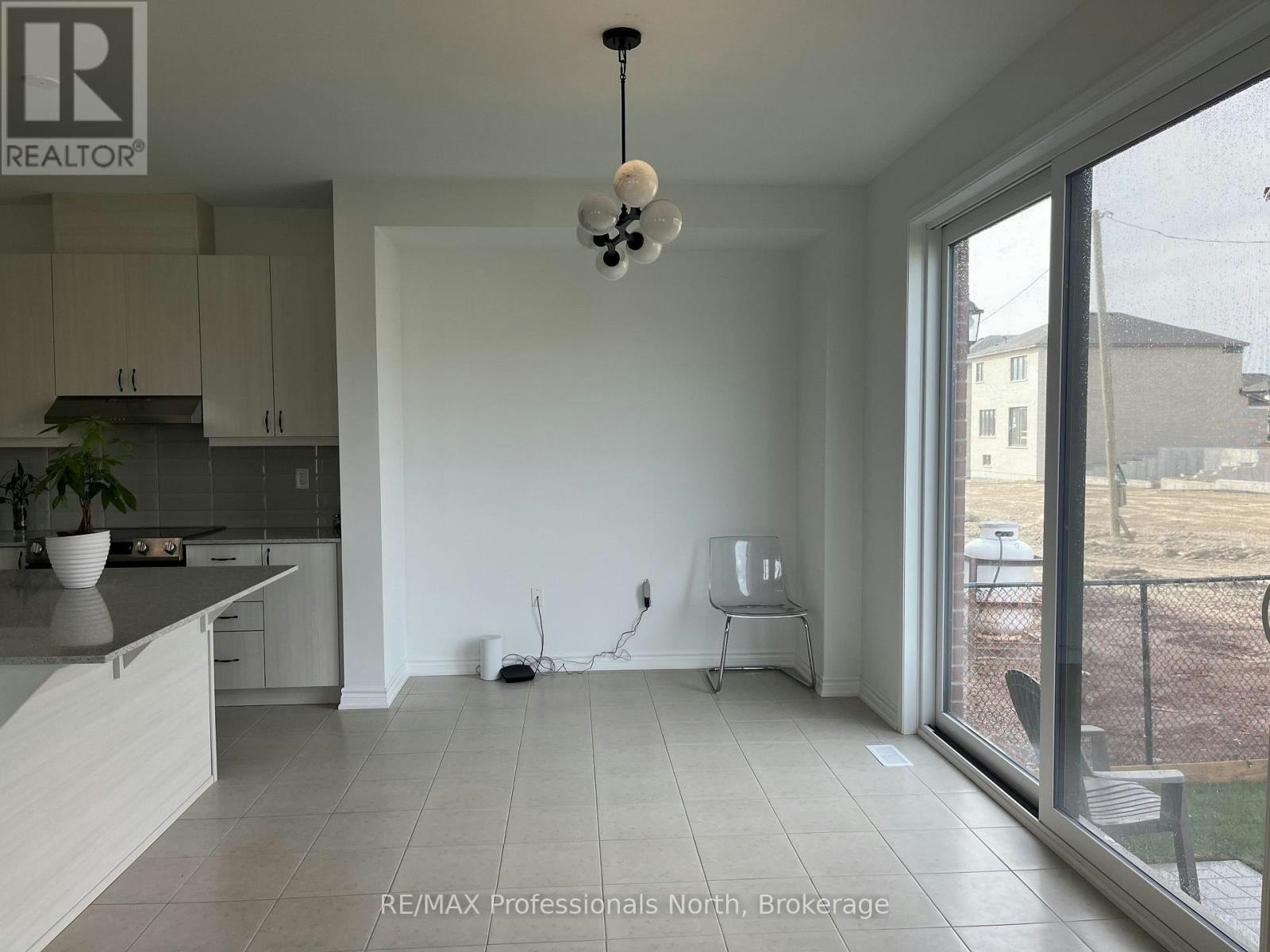 62 Lower Street, Barrie, ON, L9J 0B7 - 7